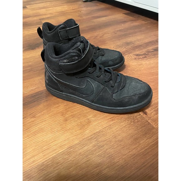(2.5Y) Nike Court Borough Mid Casual Sneakers Triple Black Hightop Shoes - Picture 1 of 8